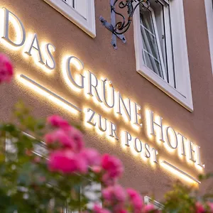 Hotel Gruene Zur Post - 100 % Bio, Solnohrad