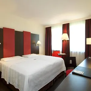 4* Отель Nh Collection