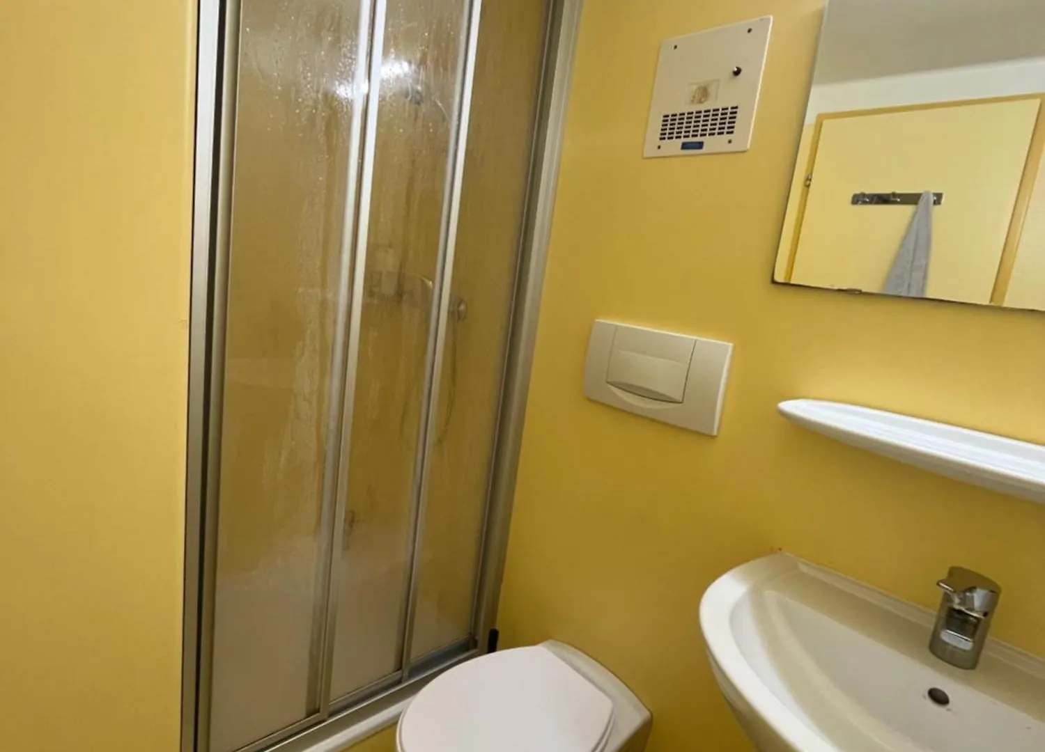 Einzelzimmer In Studentenheim Apartment Salzburg 0*,